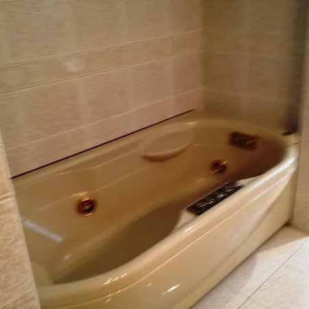 Bed & Breakfast Tripoli Da Mara *